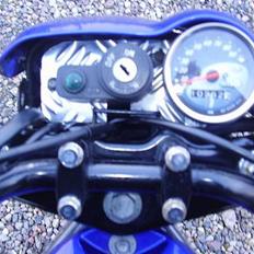 Suzuki street magic solgt