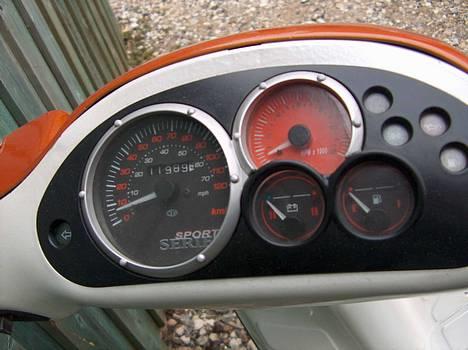 Piaggio nrg mc3 (solgt) billede 6