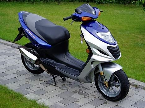Suzuki Katana AC billede 4
