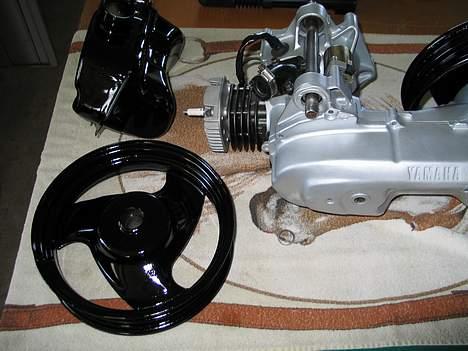 Yamaha Jog Fs  *STJÅLET* - Auto lakeret fælg og en spliter ny glasblæst motor blok.. :) billede 3