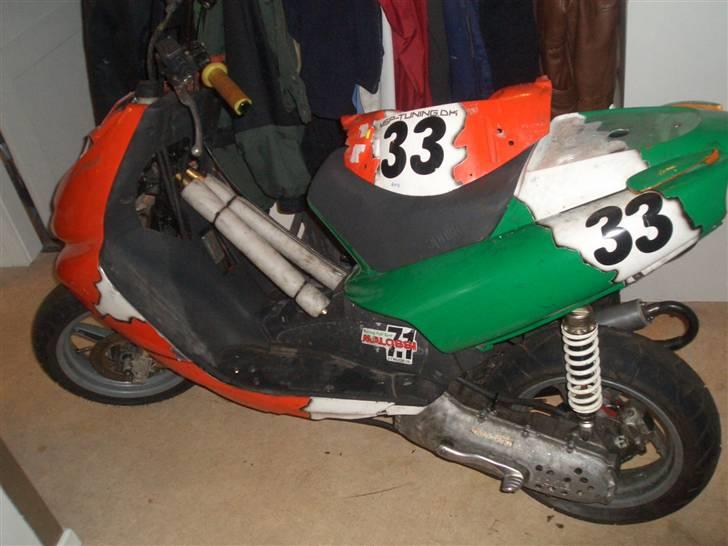 Aprilia sr50 Baneracer til salg billede 1