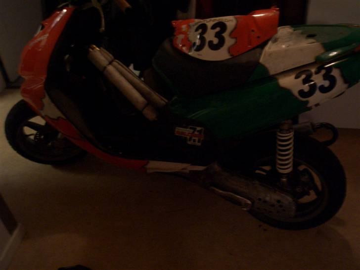 Aprilia sr50 Baneracer til salg billede 5