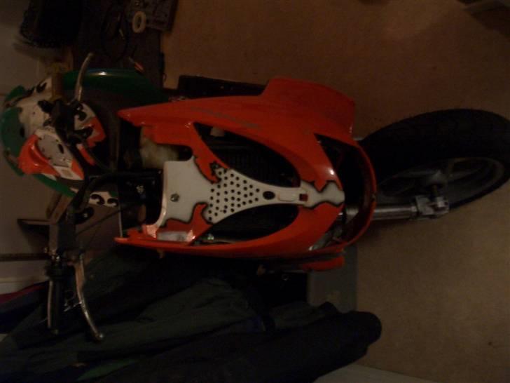 Aprilia sr50 Baneracer til salg billede 6