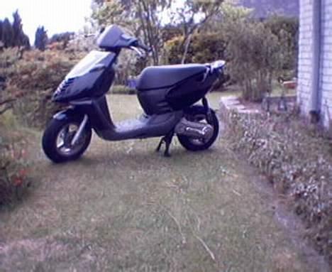 Aprilia Sonic - Solgt - - Venstre side billede 1