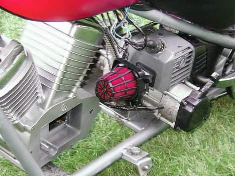 MiniBike Sendai  Solgt - mit filter ( sider ikk så godt men det sider )   Kammeraret er lidt fucked så billeder kommer snart billede 3