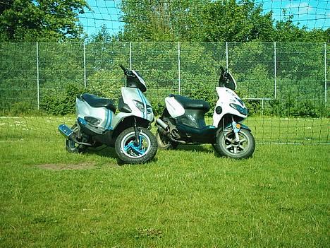 PGO Dr. big solgt  - hjemmelavet luftfilter billede 2