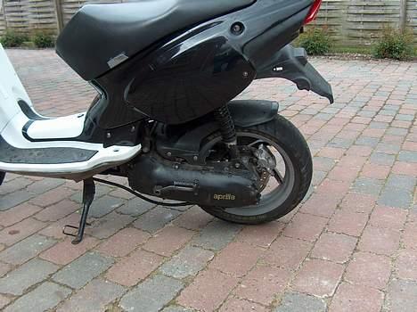 Aprilia Rally "Sr 50 motor" - her ses den dejlige sr50 bagfælg.. billede 4