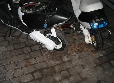 Aprilia ^^sonic^^  Niiiice.... - TVILLINGER<3  billede 2