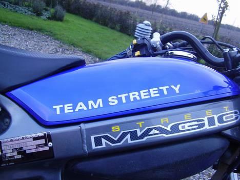 Suzuki street magic solgt billede 7