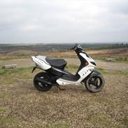 Peugeot speedfight 2