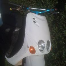 Yamaha neos 