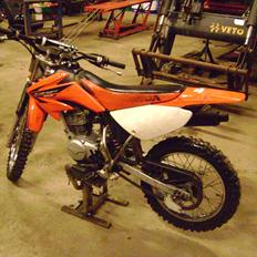 Honda CRF 100 solgt