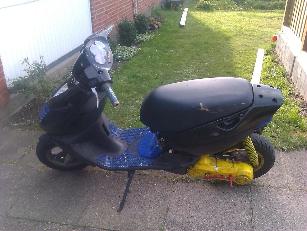 Aprilia Sonic billede 2