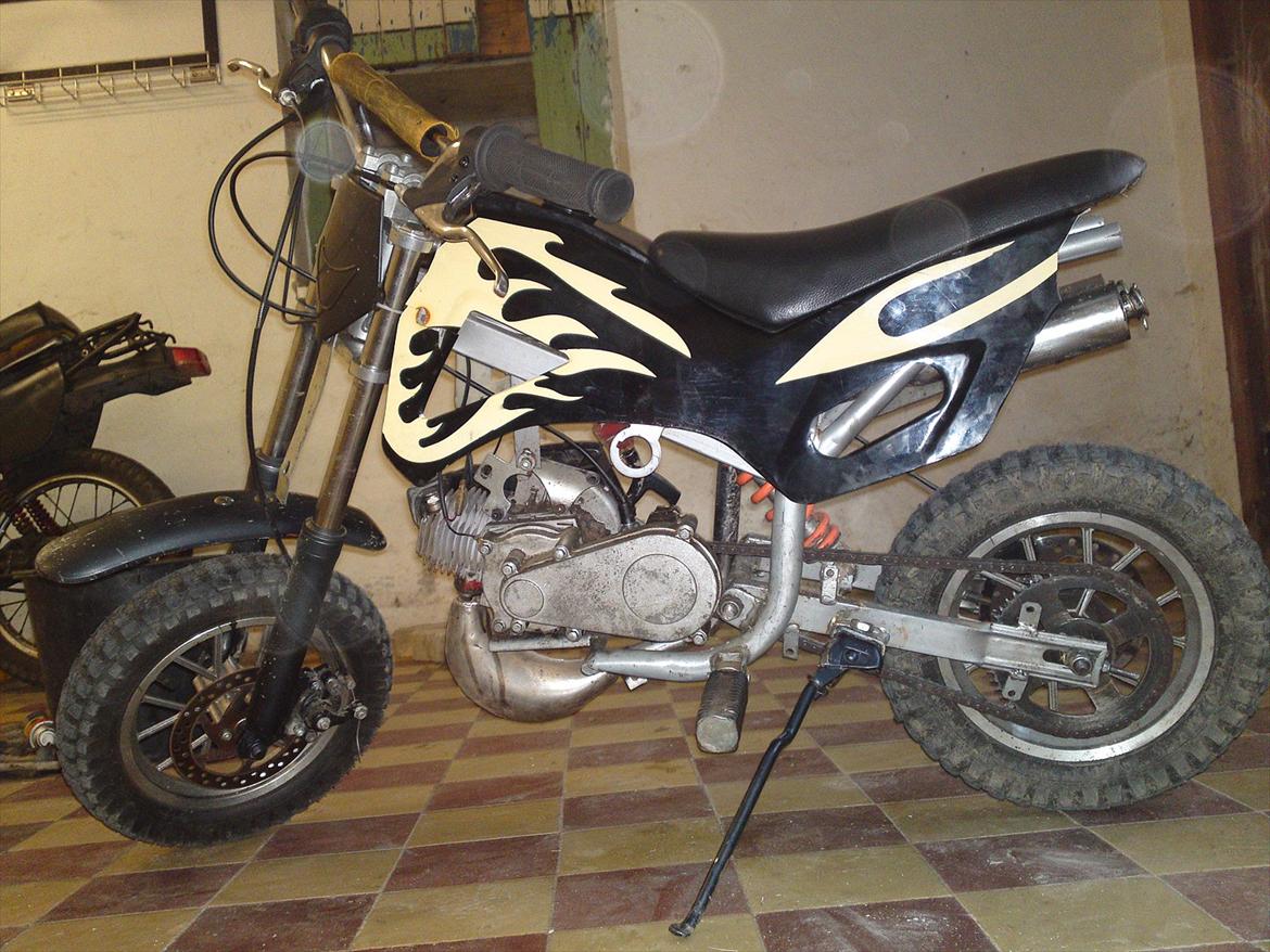 MiniBike DirtBike 49cc billede 1