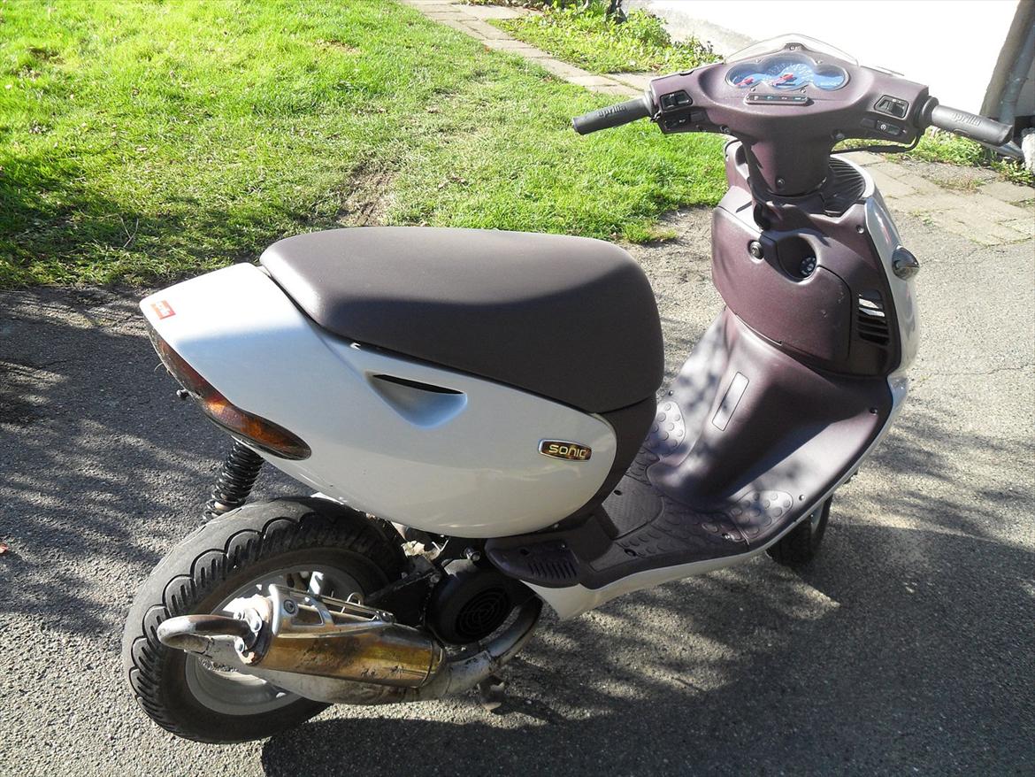 Aprilia sonic  billede 3