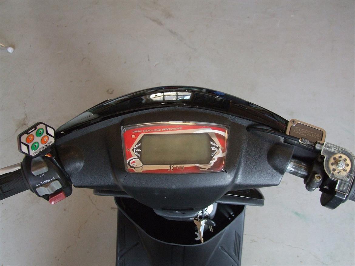 Yamaha Jog/sonic (TIL SALG) billede 5