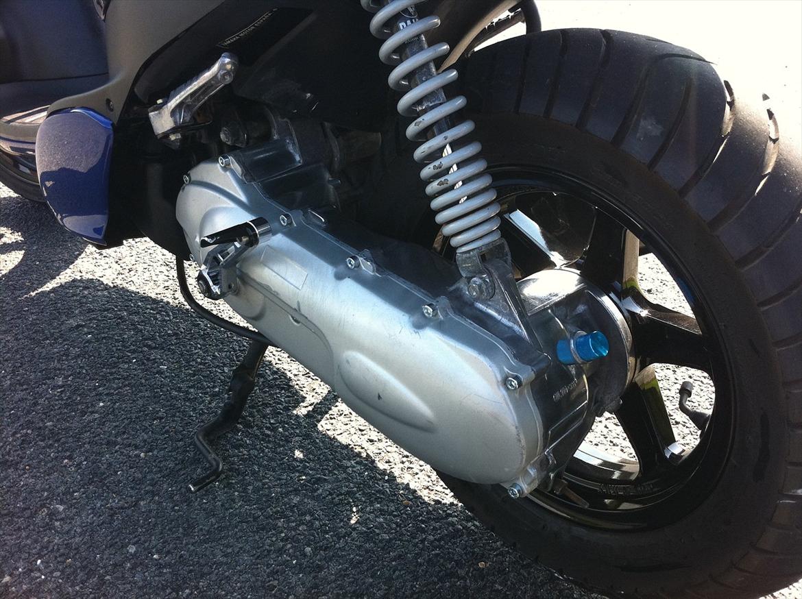 Yamaha Jog r Solgt billede 11