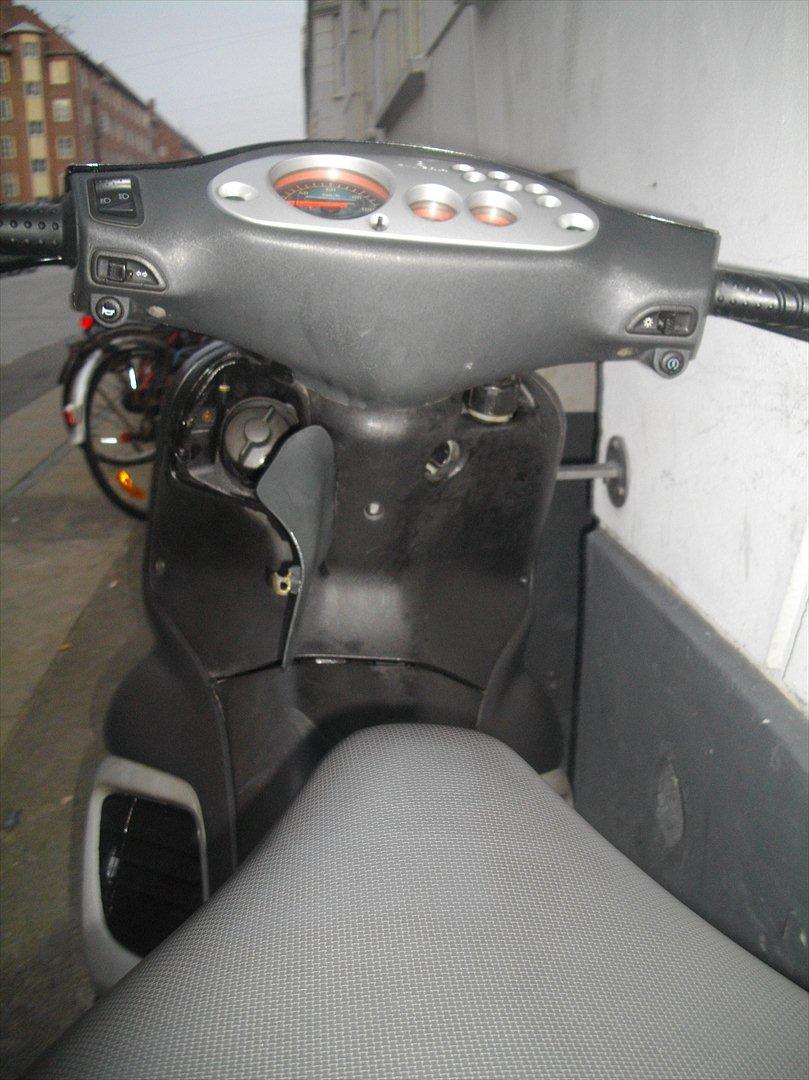 Gilera runner lc dd 45knallert billede 9