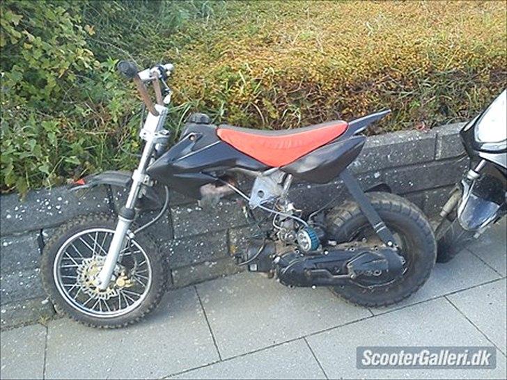 PGO hot 50/dirtbike billede 2