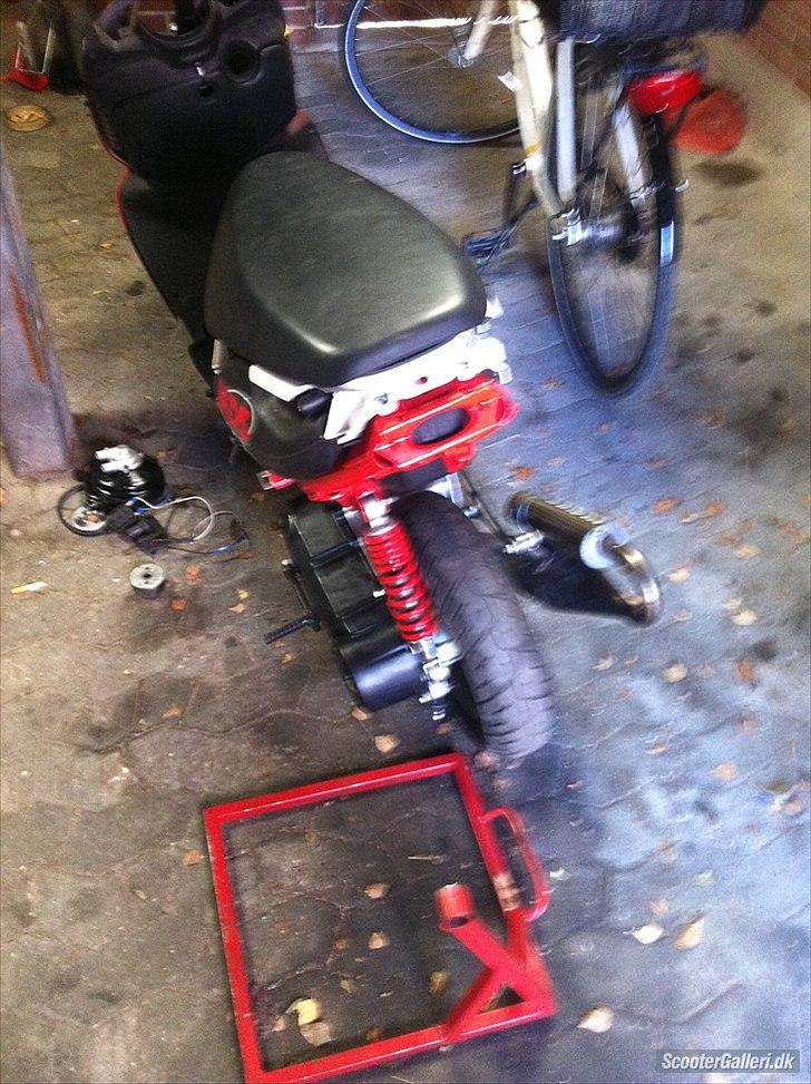 Aprilia Malossi MHR Team II LC - Sonic billede 1