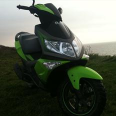 PGO G-MAX