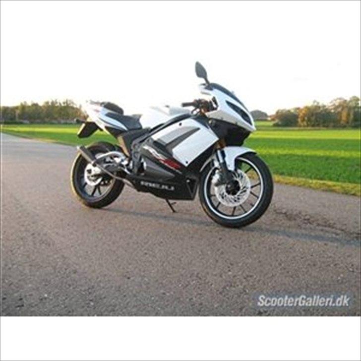 Rieju RS2 Matrix special Pro solgt - lånt af gammel ejere;) billede 9