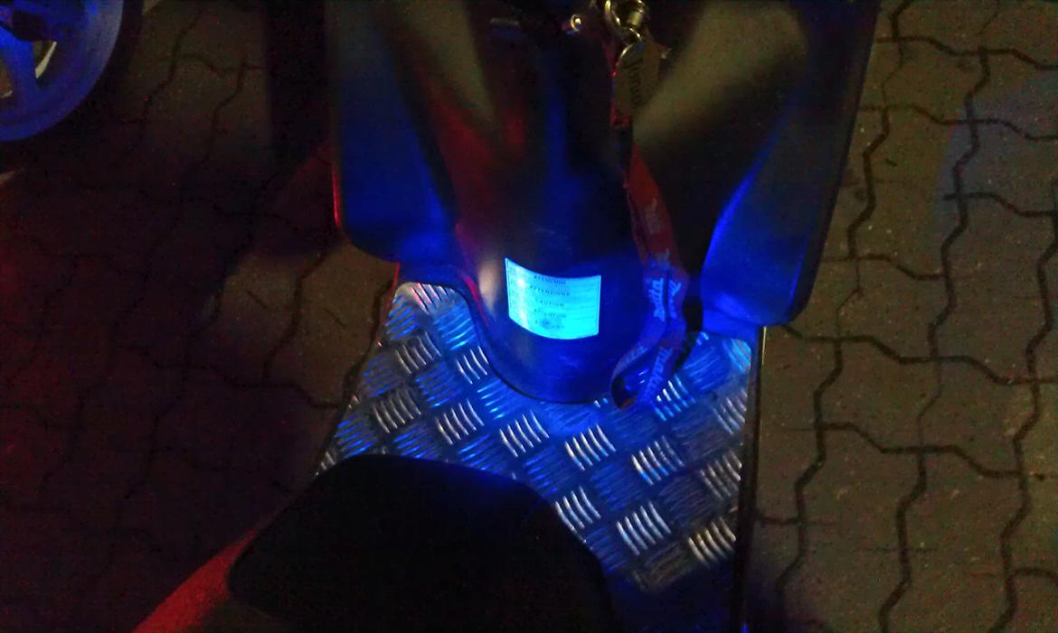 Yamaha jog r  billede 10