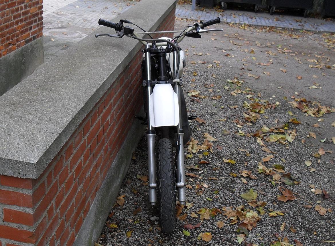 Yamaha yz80 (lav) super motard billede 2