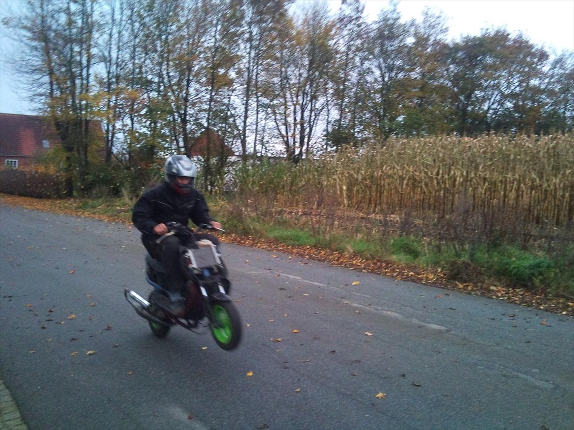 Aprilia Sonic GP duo ost (solgt) billede 8