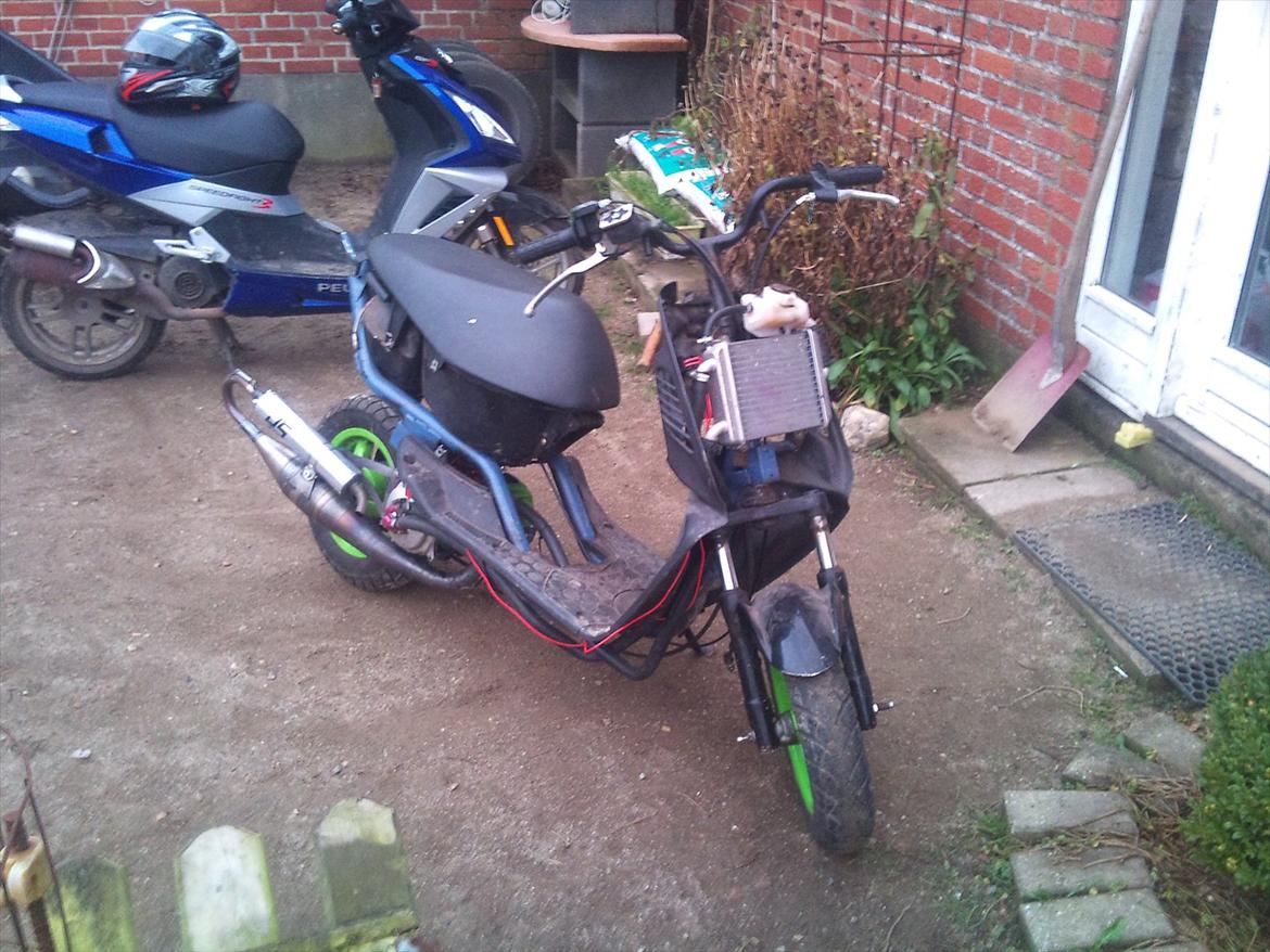Aprilia Sonic GP duo ost (solgt) billede 3