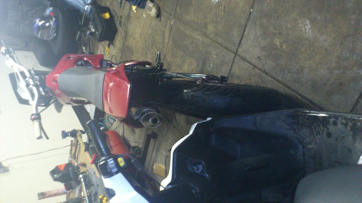 Derbi senda  billede 5