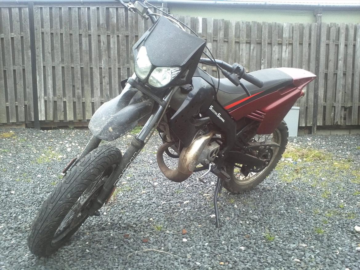 Derbi Senda SM xtreme (solgt) billede 1
