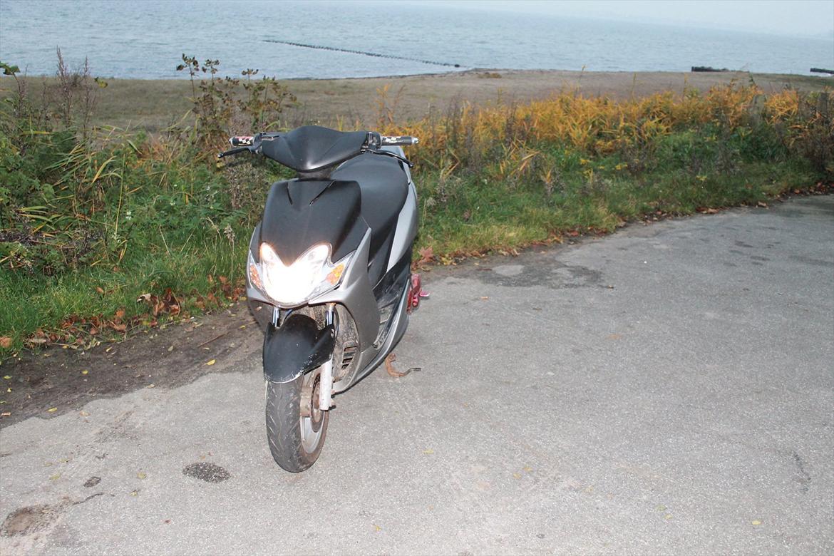 Yamaha Jog R (STJÅLET 13/3/2012) billede 2