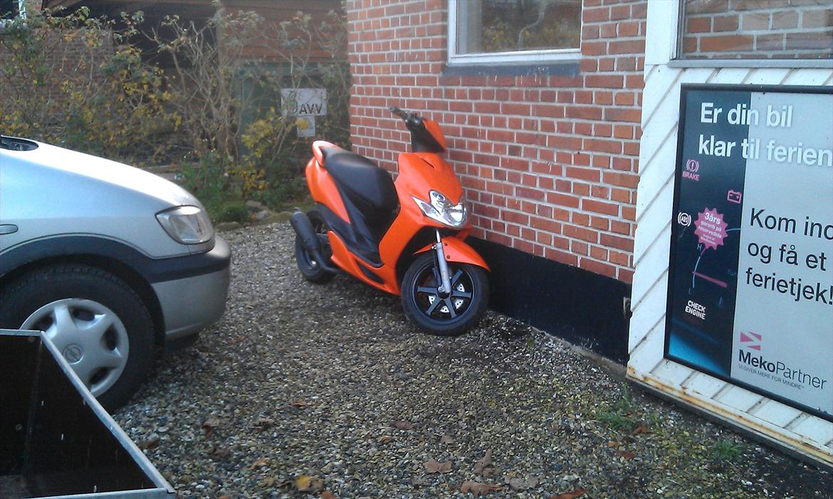 Yamaha Jog R // Standard billede 2