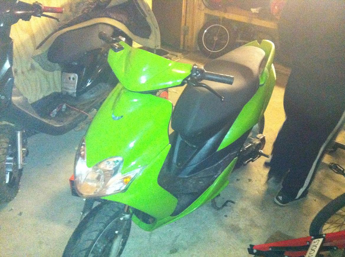 Yamaha jog r billede 3