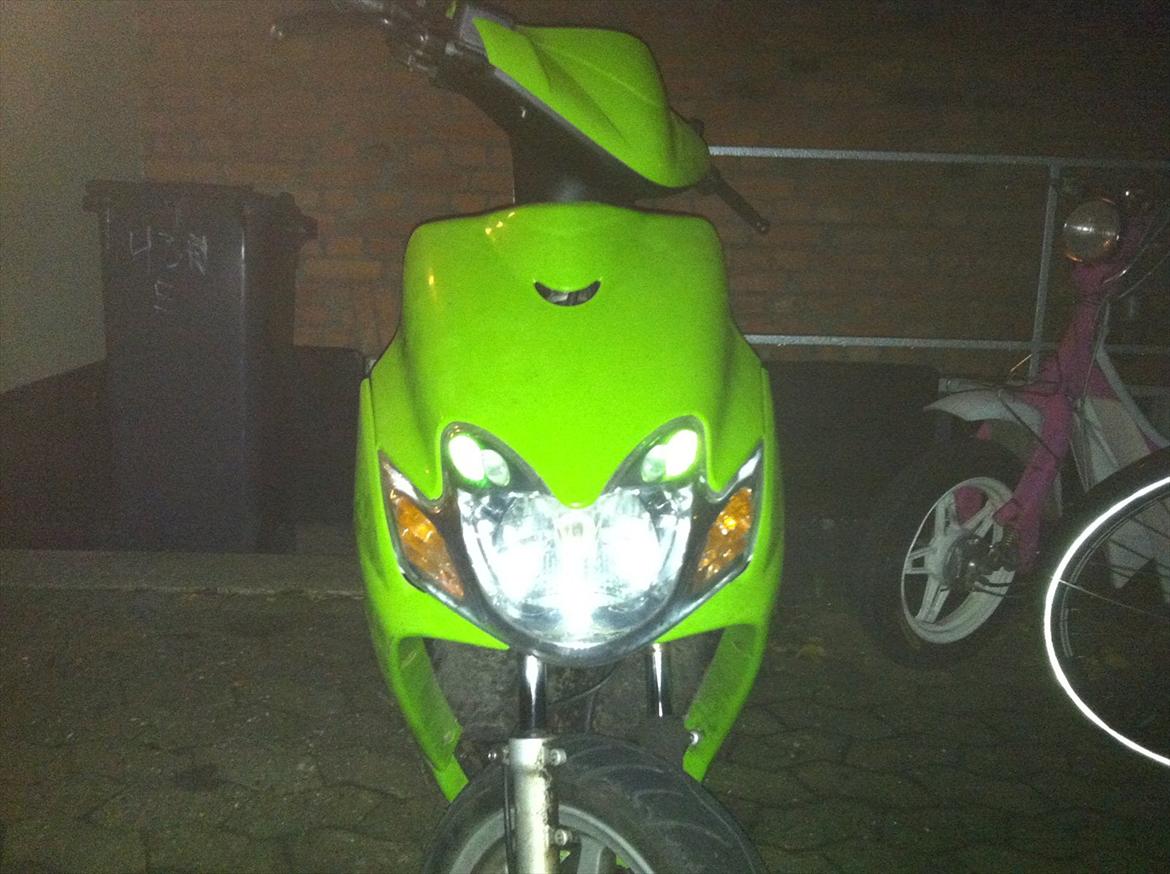 Yamaha jog r billede 7