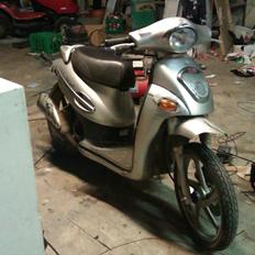 Kymco People