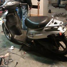 Kymco People