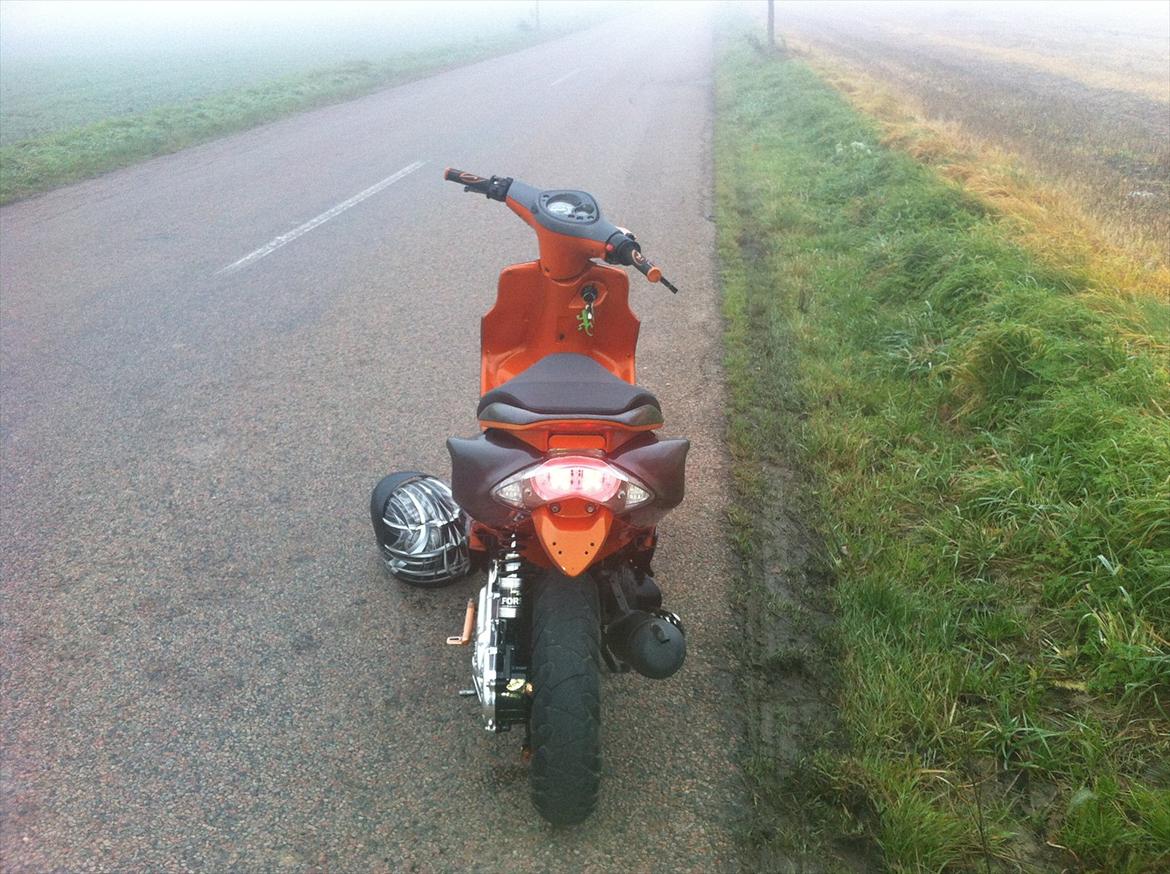 Yamaha jog r billede 6