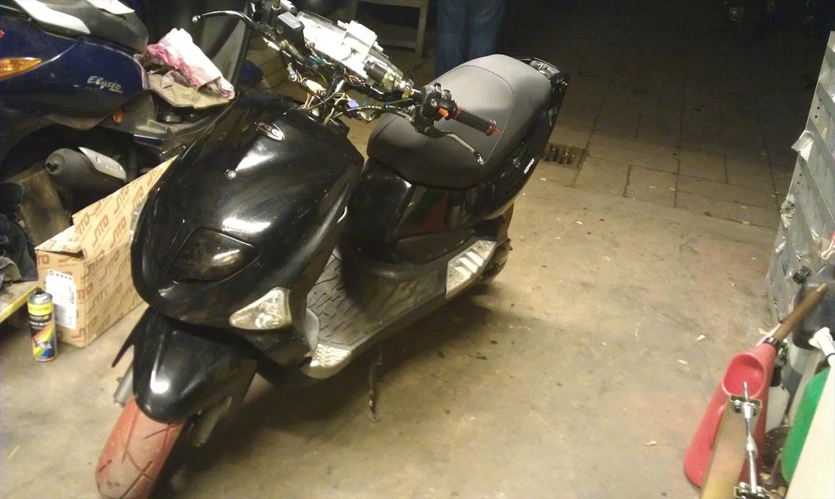 PGO DR. Big Tuning/styling's procekt før billede 1