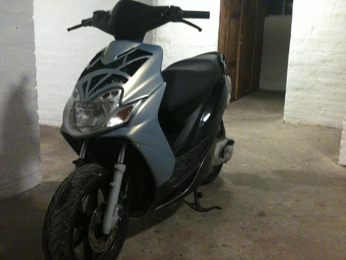 Yamaha jog r billede 1