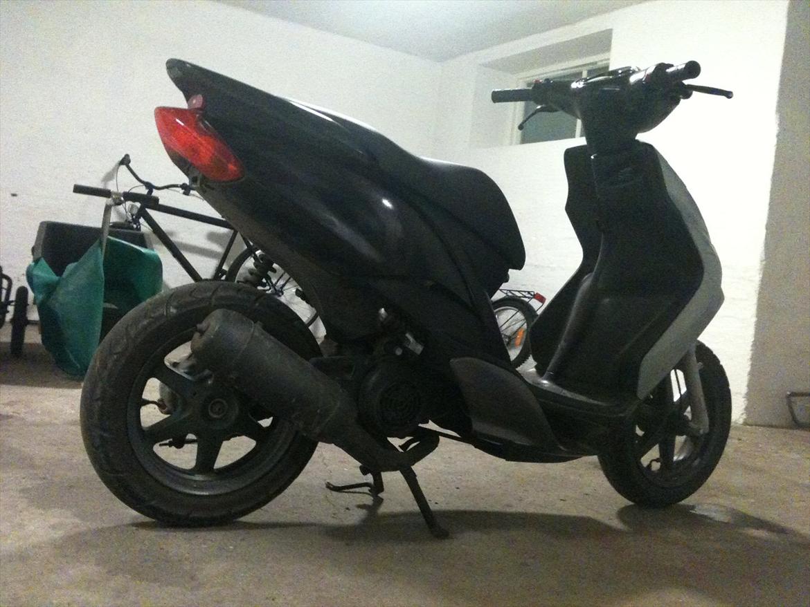 Yamaha jog r billede 5
