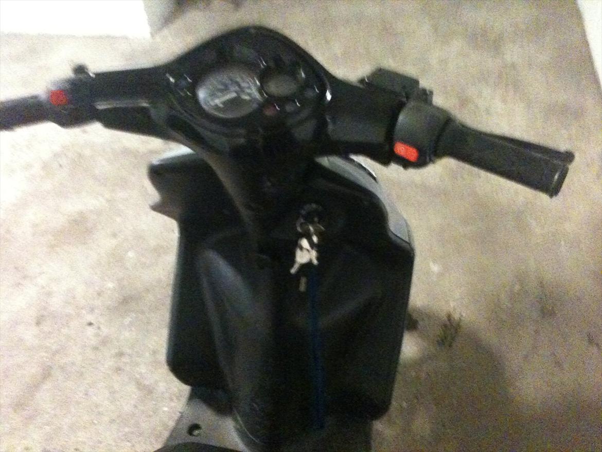 Yamaha jog r billede 8