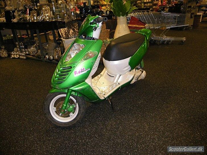 Aprilia sonic billede 2