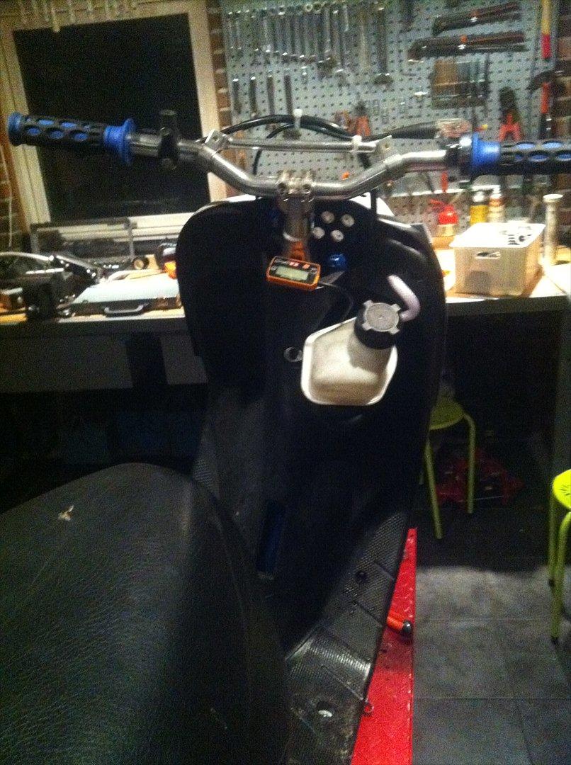 Yamaha Jog Space solgt billede 5