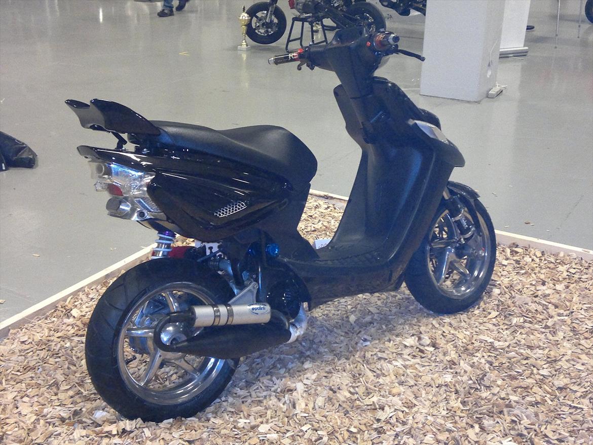 Yamaha BWS NG 70ccm Evo Streetfire 2011 (Solgt) billede 4