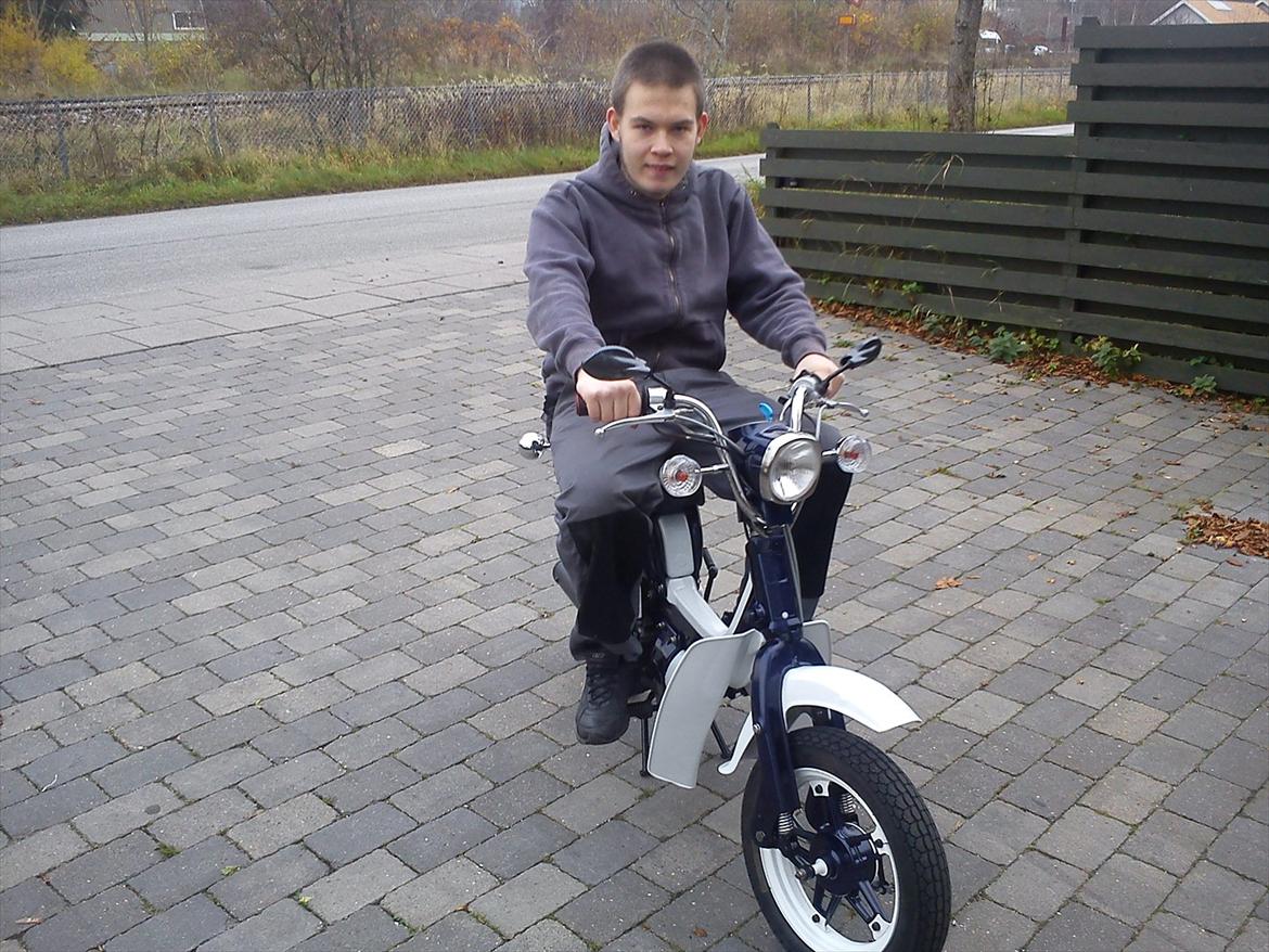 Suzuki FZ 50 billede 1