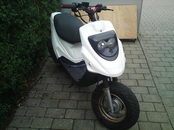 PGO Hot50 AC - SD - Rusten fælg, skal væk :). billede 2