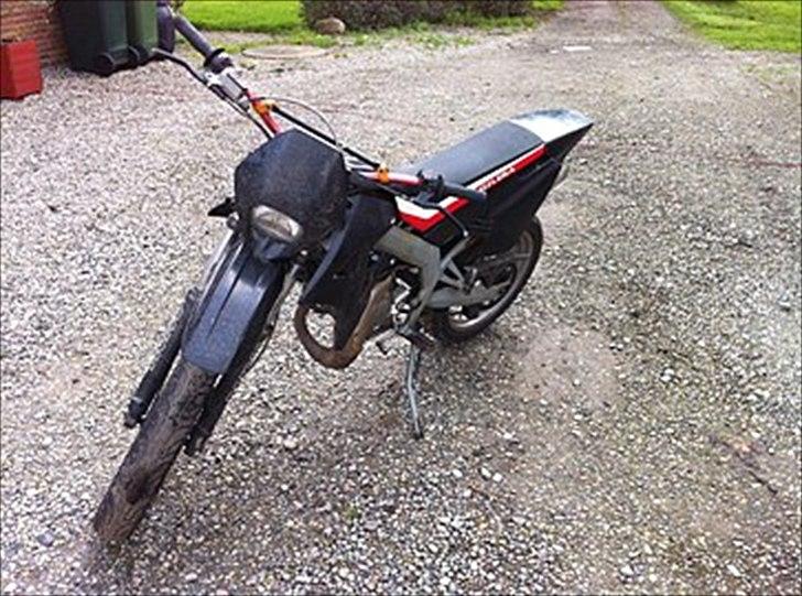 Yamaha aerox (solgt) billede 9