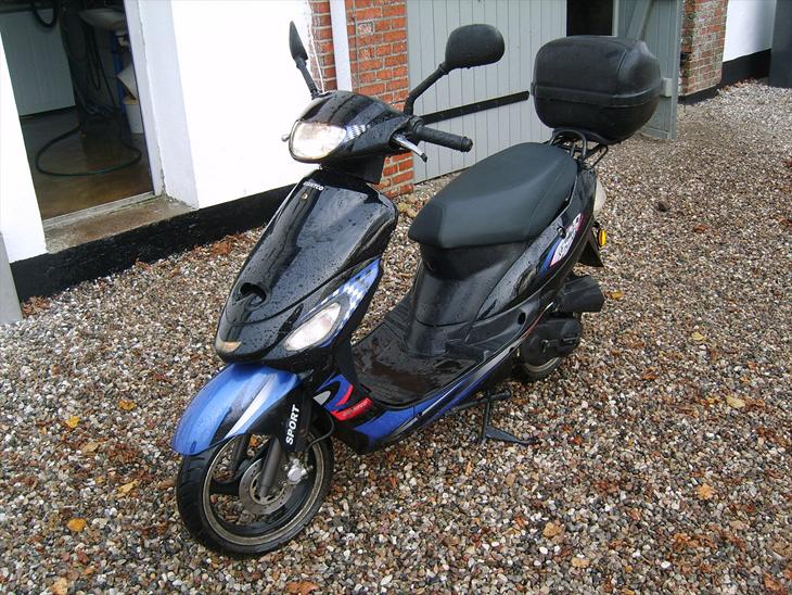 {{currentPhoto.altText}} billede {{currentPhoto.number}}